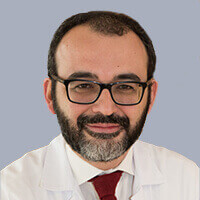Dr. Carlos Fernandez